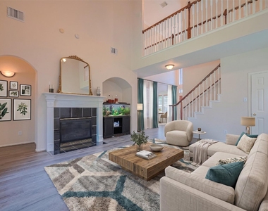 3630 Shady Grove Drive - Photo Thumbnail 3