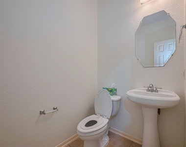 3630 Shady Grove Drive - Photo Thumbnail 21