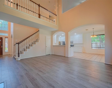 3630 Shady Grove Drive - Photo Thumbnail 5
