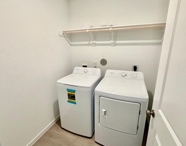 28807 Golden Wheat Ct - Photo Thumbnail 14