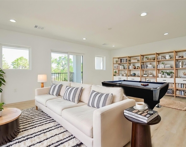15000 S Richmond Avenue - Photo Thumbnail 8