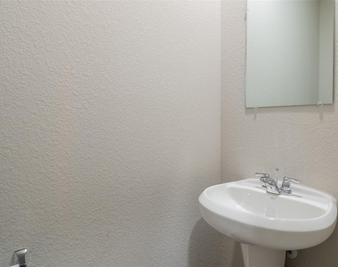 3707 Cub Drive - Photo Thumbnail 12