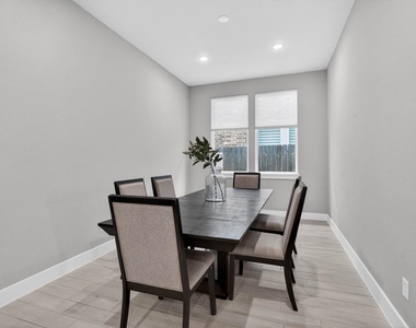 26323 Hunter Lane - Photo Thumbnail 17