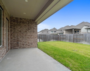 26323 Hunter Lane - Photo Thumbnail 32