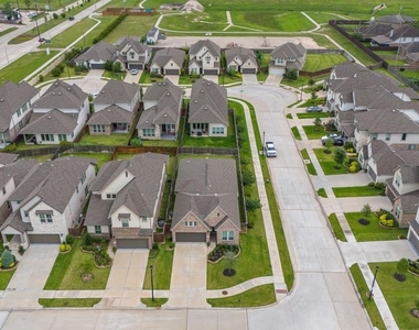 26323 Hunter Lane - Photo Thumbnail 38