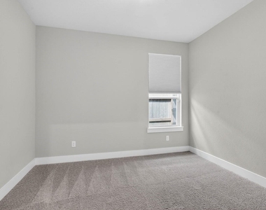 26323 Hunter Lane - Photo Thumbnail 30