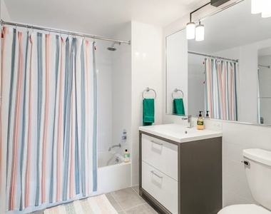310 Clarkson Avenue - Photo Thumbnail 5