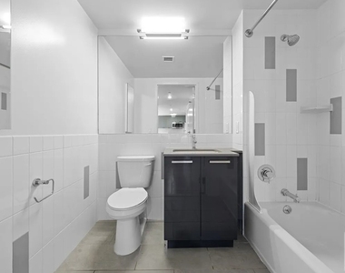 310 Clarkson Avenue - Photo Thumbnail 8