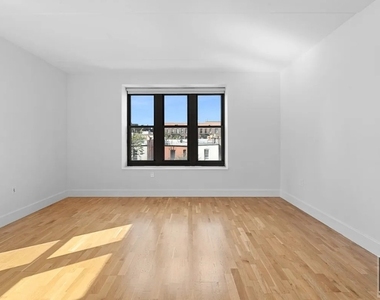 310 Clarkson Avenue - Photo Thumbnail 3