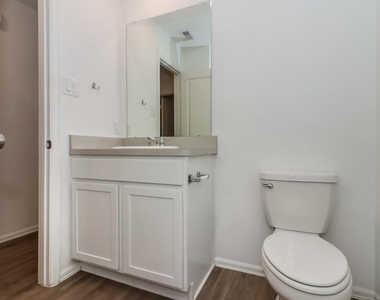 3302 Aster Meadow Way - Photo Thumbnail 16