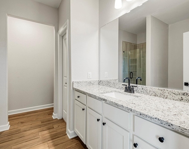 15761 Bayberry Trace Drive - Photo Thumbnail 13