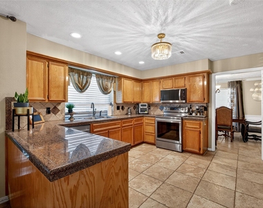19115 Keyturn Lane - Photo Thumbnail 4