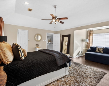 19115 Keyturn Lane - Photo Thumbnail 11