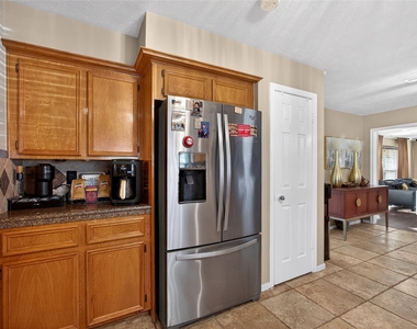 19115 Keyturn Lane - Photo Thumbnail 6