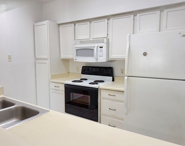 8055 Cambridge Street - Photo Thumbnail 13
