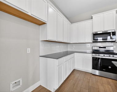 2080 Terra Rose Drive - Photo Thumbnail 13