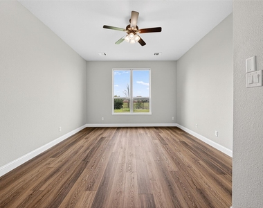 2080 Terra Rose Drive - Photo Thumbnail 22