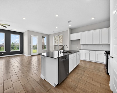 2080 Terra Rose Drive - Photo Thumbnail 11