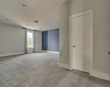 2113 Solstice Boulevard - Photo Thumbnail 37