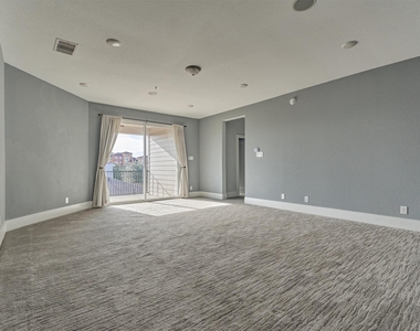 2113 Solstice Boulevard - Photo Thumbnail 33