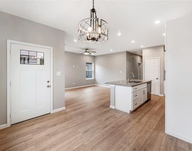 5218 Jezebel Street - Photo Thumbnail 3
