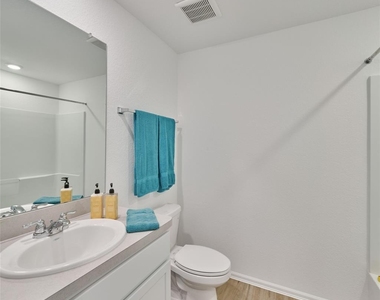 3799 Solanum Drive - Photo Thumbnail 29