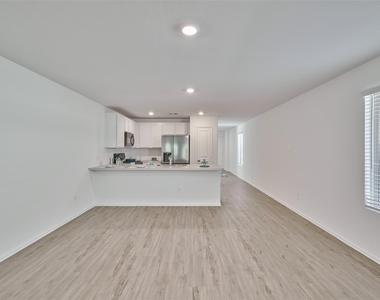 3799 Solanum Drive - Photo Thumbnail 10