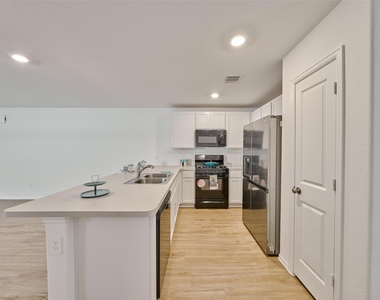 3799 Solanum Drive - Photo Thumbnail 14