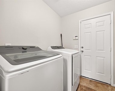 15007 Sugar Sands Drive - Photo Thumbnail 24