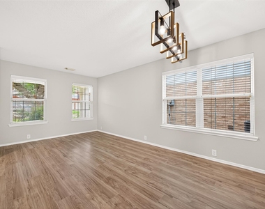 15007 Sugar Sands Drive - Photo Thumbnail 5