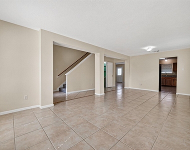 16102 Flatridge Court - Photo Thumbnail 6