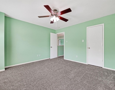 16102 Flatridge Court - Photo Thumbnail 35