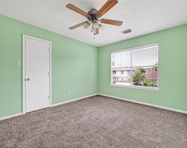 16102 Flatridge Court - Photo Thumbnail 30