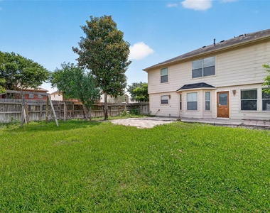 16102 Flatridge Court - Photo Thumbnail 38