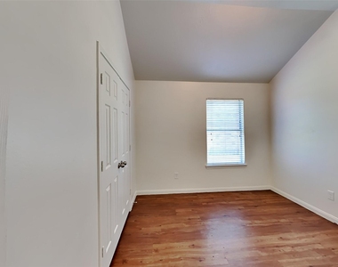 2322 Steep Pine Trail - Photo Thumbnail 15