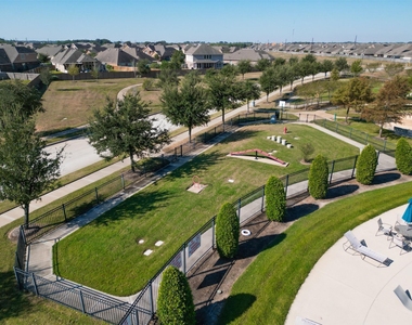 5407 Baronet Drive - Photo Thumbnail 39