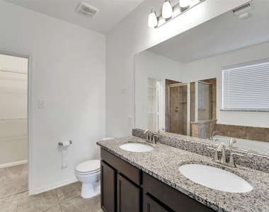 5407 Baronet Drive - Photo Thumbnail 20