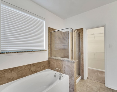 5407 Baronet Drive - Photo Thumbnail 19