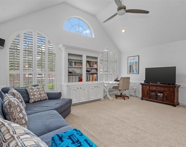1811 Wild Plum Court - Photo Thumbnail 22