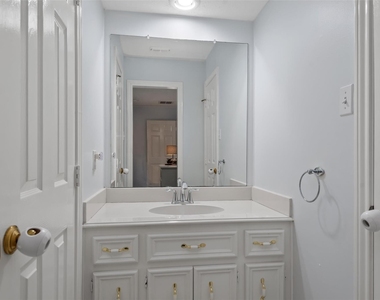 1811 Wild Plum Court - Photo Thumbnail 25