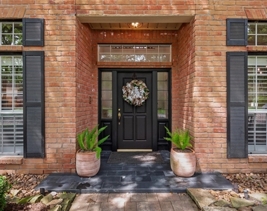 1811 Wild Plum Court - Photo Thumbnail 2