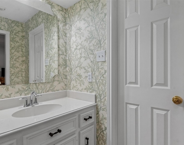 1811 Wild Plum Court - Photo Thumbnail 31