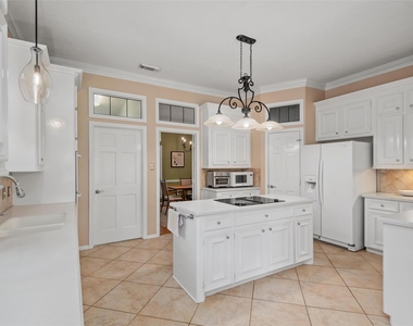1811 Wild Plum Court - Photo Thumbnail 12