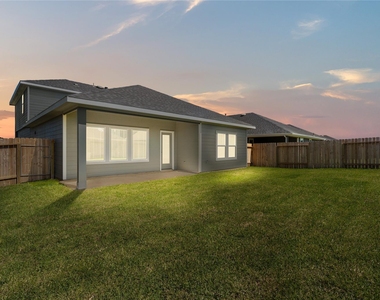 31711 Farlam Farms Trail - Photo Thumbnail 18