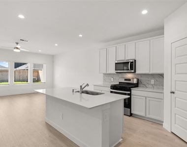 31711 Farlam Farms Trail - Photo Thumbnail 6