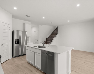31711 Farlam Farms Trail - Photo Thumbnail 7