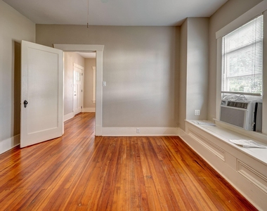 115 Goldenrod Street - Photo Thumbnail 2