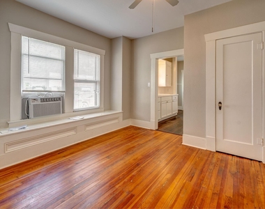 115 Goldenrod Street - Photo Thumbnail 4