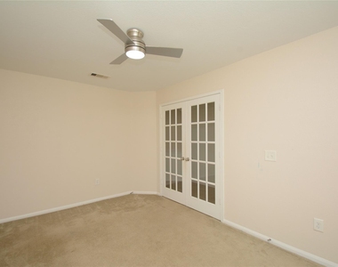 15407 Key Crest Lane - Photo Thumbnail 3