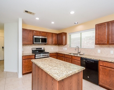 15407 Key Crest Lane - Photo Thumbnail 4